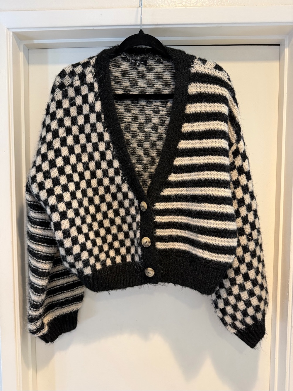 Mixed-Pattern Cropped Cardigan